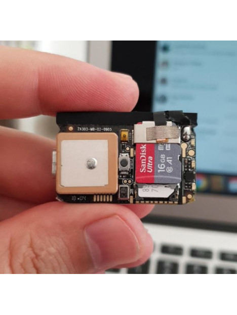 Boitier miniature mouchard GPS GSM espion d'espionnage par carte SIM -  Totalcadeau